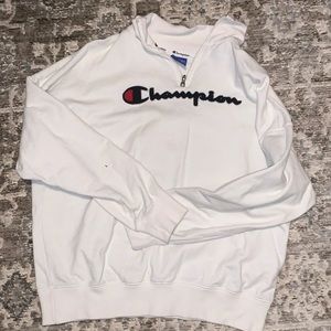 Champion zip up 🤍